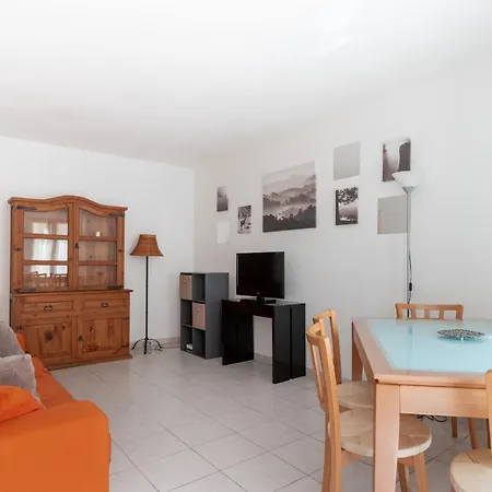 Happyfew Palais Des Arts Apartman *
