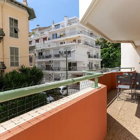 Happyfew Palais Des Arts Appartement *